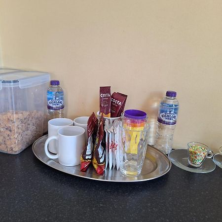 'Aandal House' Bournemouth' Appartement Poole Buitenkant foto