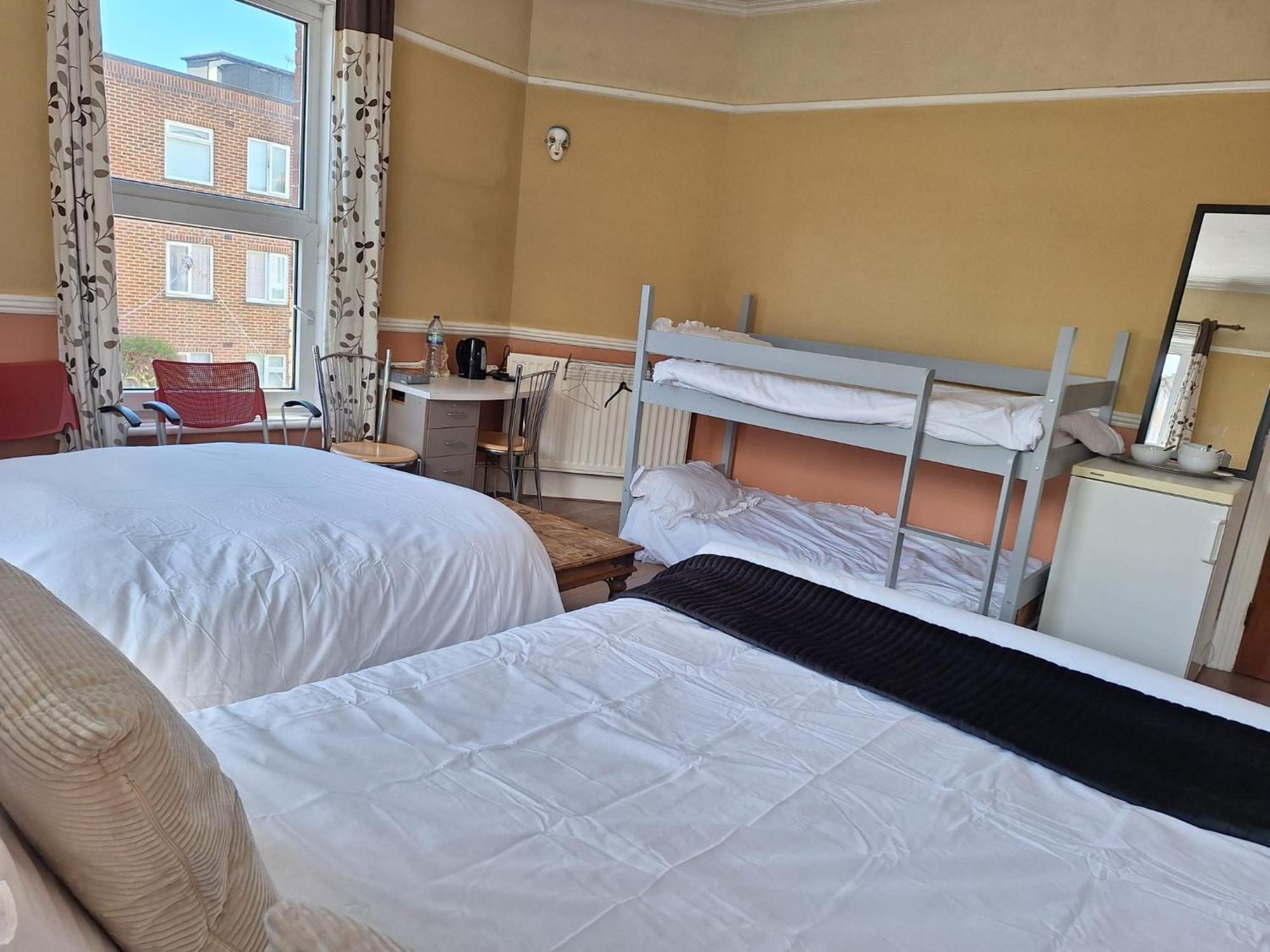'Aandal House' Bournemouth' Appartement Poole Buitenkant foto