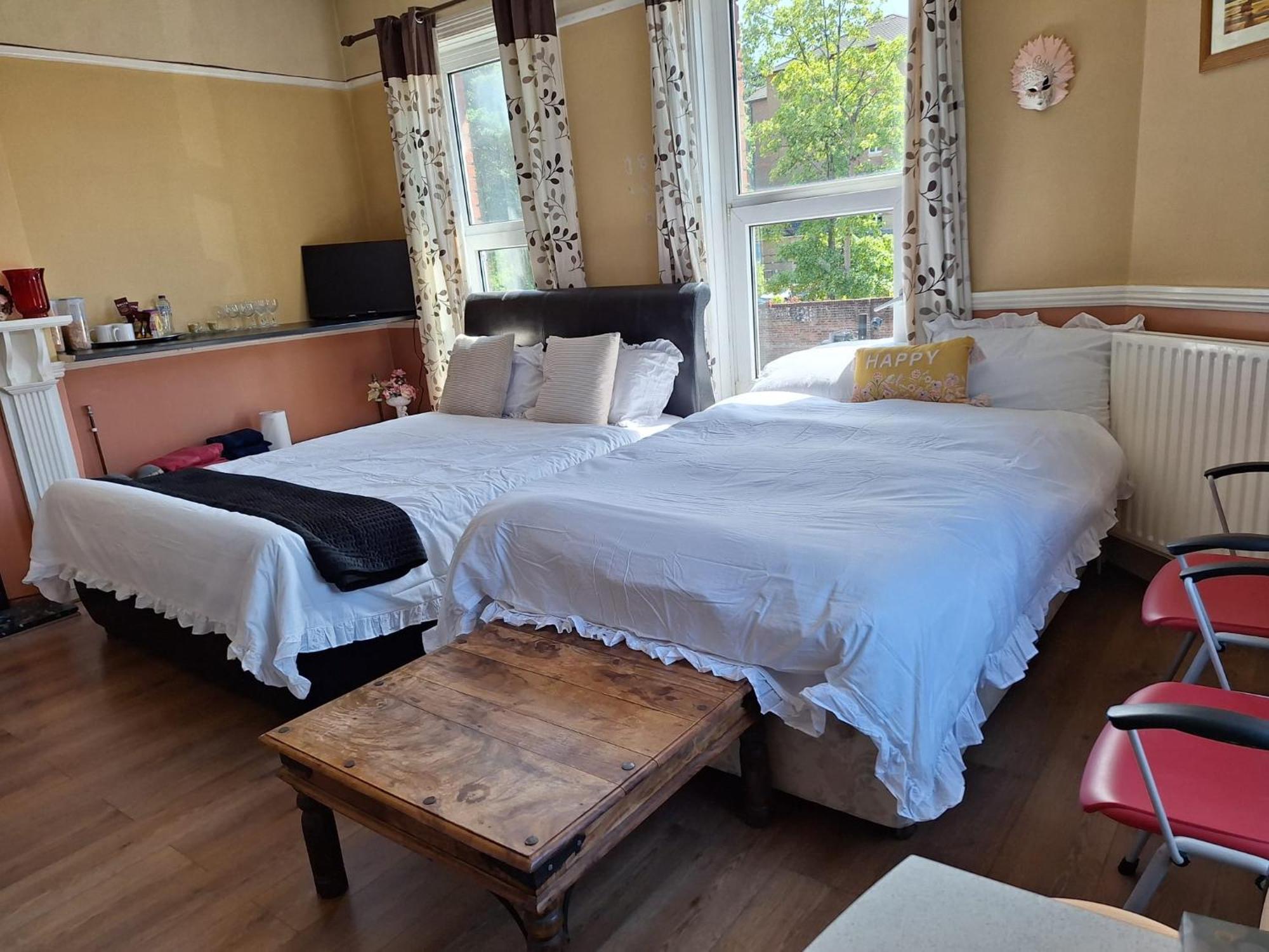 'Aandal House' Bournemouth' Appartement Poole Buitenkant foto